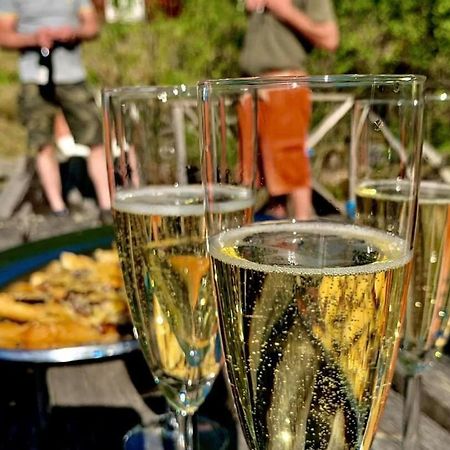 Skogsbrynet B&B, Bredsjoe Nya Herrgard Hällefors Esterno foto