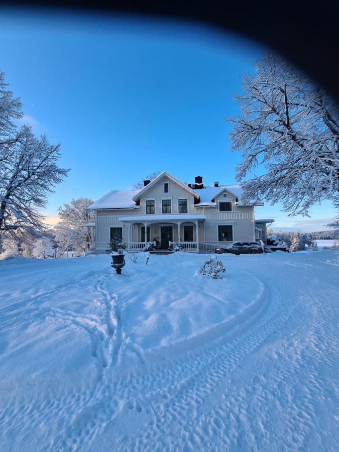 Skogsbrynet B&B, Bredsjoe Nya Herrgard Hällefors Esterno foto