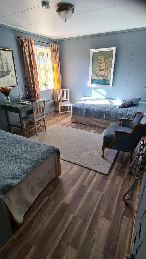 Skogsbrynet B&B, Bredsjoe Nya Herrgard Hällefors Esterno foto