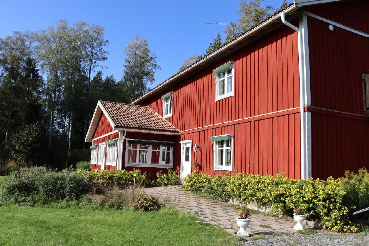 Skogsbrynet B&B, Bredsjoe Nya Herrgard Hällefors Esterno foto