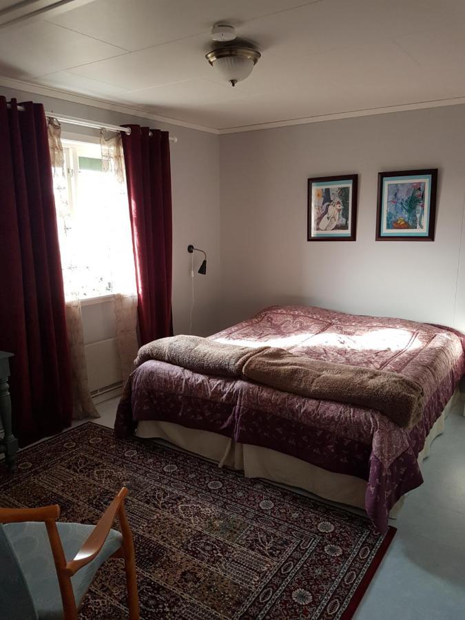 Skogsbrynet B&B, Bredsjoe Nya Herrgard Hällefors Esterno foto