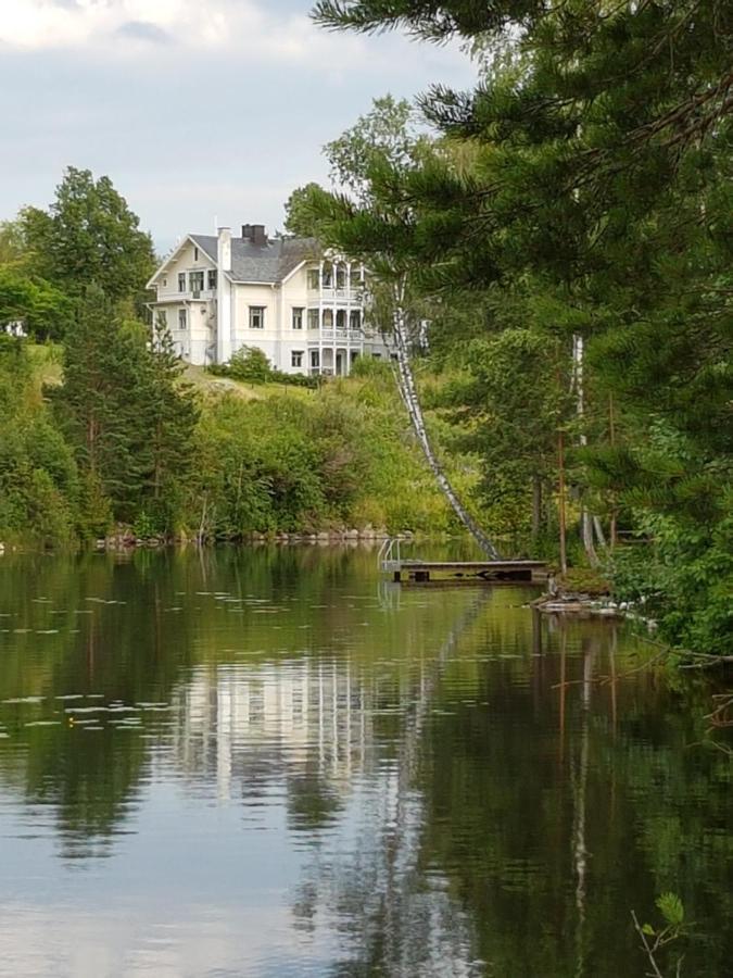Skogsbrynet B&B, Bredsjoe Nya Herrgard Hällefors Esterno foto