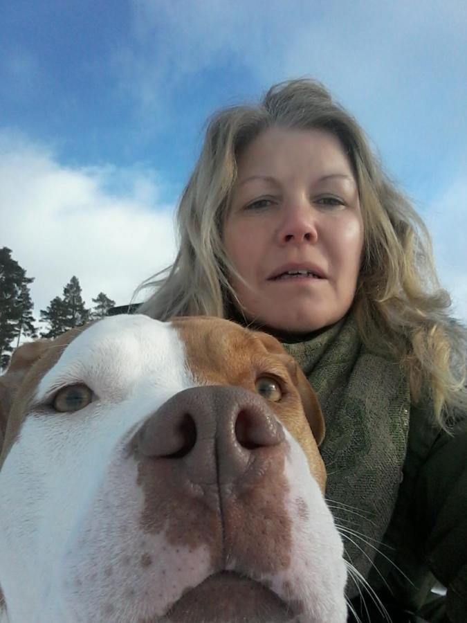 Skogsbrynet B&B, Bredsjoe Nya Herrgard Hällefors Esterno foto